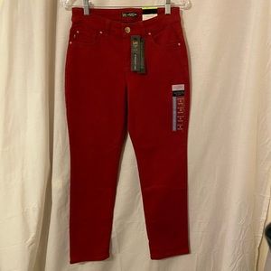 Lee Petites Relaxed Straight Leg High Rise Jeans